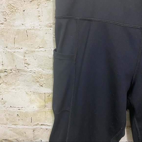 Luga Womens Black Stretch Side Pockets Athletic Capris - Picture 2 of 4